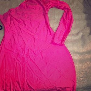 One shoulder body con dress 💕💗